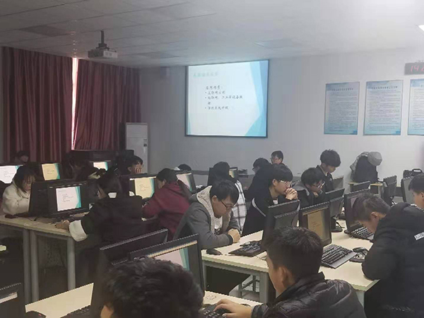 企業專家進校園 啟航軟件創新之旅——技術總監解構軟件開發前沿思維與方法